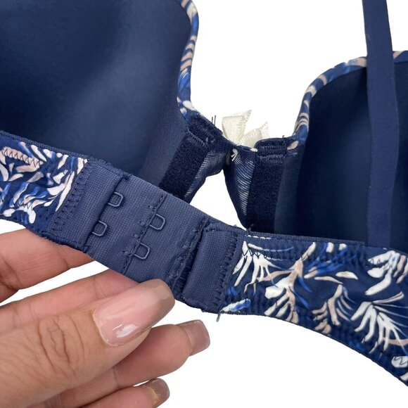 Maidenform- T-Shirt Bra Demi Coverage Underwire Women's Size 32B NWT- NAVY PRINT - Picture 9 of 10